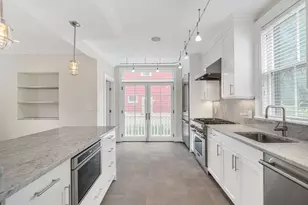 2 Kenway St, Cambridge, MA 02138 - Photo 12