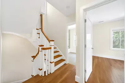 2 Kenway St, Cambridge, MA 02138 - Photo 20
