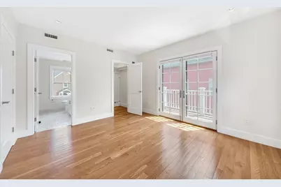 2 Kenway St, Cambridge, MA 02138 - Photo 14