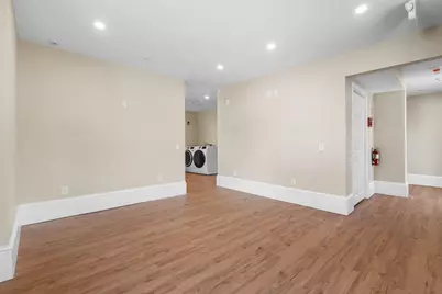 6 Windsor St, Andover, MA 01810 - Photo 8