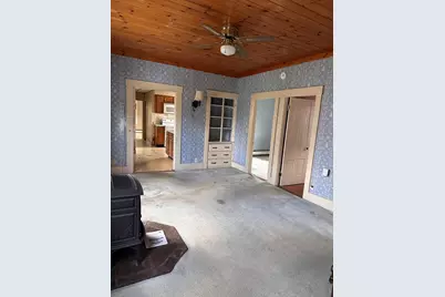 353 Chestnut St, Gardner, MA 01440 - Photo 6