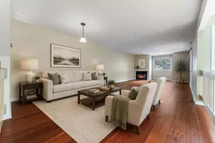 22 Arrowhead Cir, Ashland, MA 01721 - Photo 4