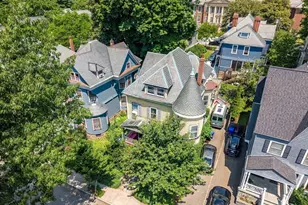 31 Kent Square, Brookline, MA 02446 - Photo 2