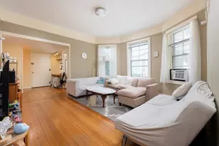 31 Kent Square, Brookline, MA 02446 - Photo 4