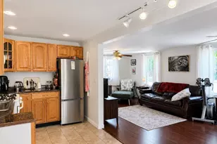 61 Church St, New Bedford, MA 02746 - Photo 8