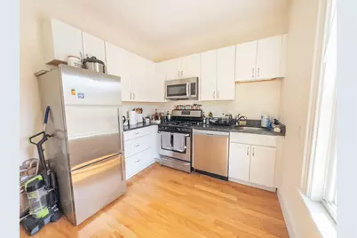 11-13 Wendell Street #3, Cambridge, MA 02138 - Photo 4