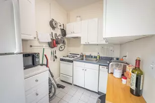 11-13 Wendell St, Cambridge, MA 02138 - Photo 4