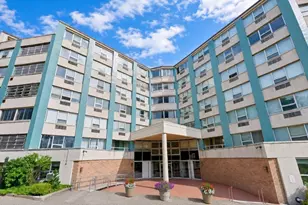 101 Mulberry St, Springfield, MA 01105 - Photo 2