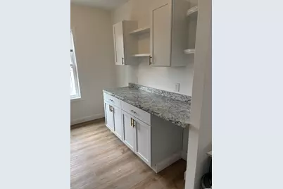 160 Robson #1 W, Fall River, MA 02720 - Photo 6