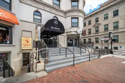 636 Beacon St #505, Boston, MA 02215 - Photo 1