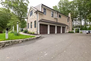 22 Oldham Rd, Arlington, MA 02474 - Photo 4
