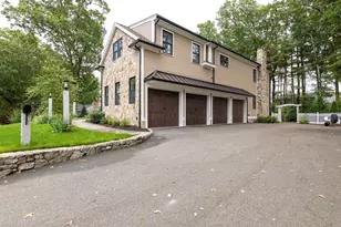 22 Oldham Rd, Arlington, MA 02474 - Photo 4