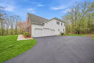 9 Overlook Rd, Hopkinton, MA 01748 - Photo 30