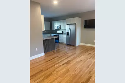 18 Upham #B, Lowell, MA 01850 - Photo 6