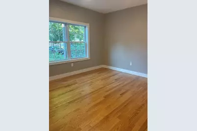 18 Upham #B, Lowell, MA 01850 - Photo 8