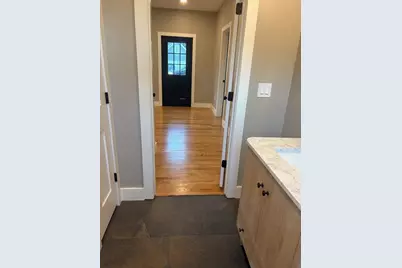 18 Upham #B, Lowell, MA 01850 - Photo 14