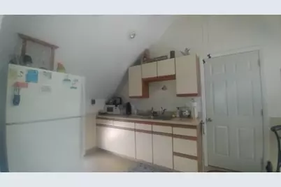 6 Buffum St, Worcester, MA 01603 - Photo 10