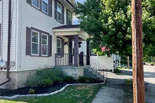 17 Laurel Rd, Milton, MA 02186 - Photo 2