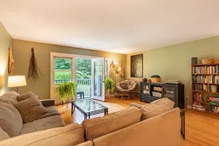 46 Evergreen Rd, Northampton, MA 01053 - Photo 4