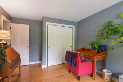 46 Evergreen Rd #207, Northampton, MA 01053 - Photo 16