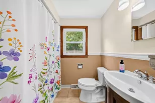 1761 Washington St, East Bridgewater, MA 02333 - Photo 16