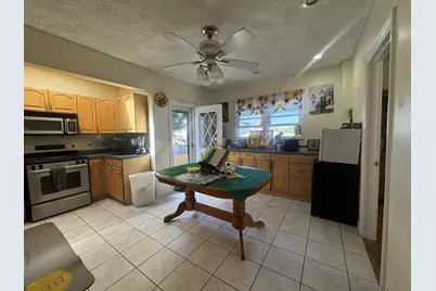 29 Adams Ave, Everett, MA 02149 - Photo 12