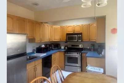 29 Adams Ave, Everett, MA 02149 - Photo 6