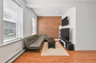 168 F St, Boston, MA 02127 - Photo 4