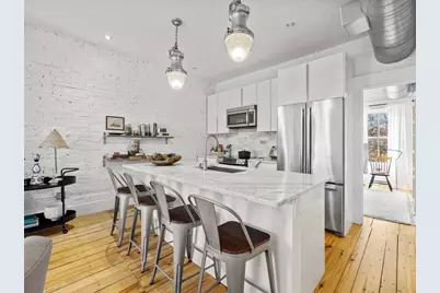 67 Rutland St #3, Boston, MA 02118 - Photo 2
