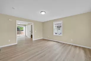 19-21 Biddle St, Springfield, MA 01129 - Photo 24