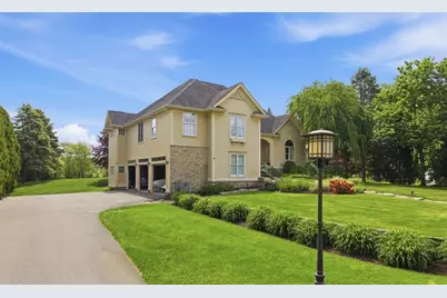 3 Sandpiper Dr, Westport, MA 02790 - Photo 2