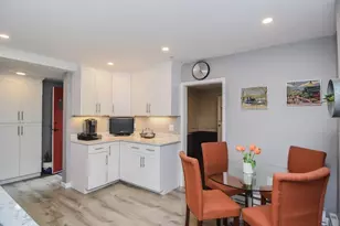 291 Russett Rd, Brookline, MA 02467 - Photo 12