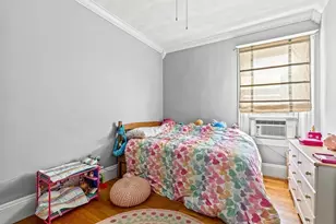 22 Auburn St, Malden, MA 02148 - Photo 10