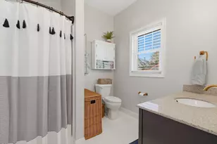 73 Congdon St, Narragansett, RI 02882 - Photo 12