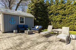 73 Congdon St, Narragansett, RI 02882 - Photo 20
