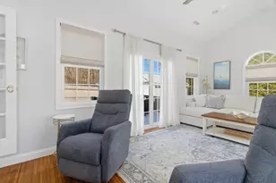 73 Congdon St, Narragansett, RI 02882 - Photo 14