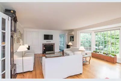 52 Ward Ave, Northampton, MA 01060 - Photo 4