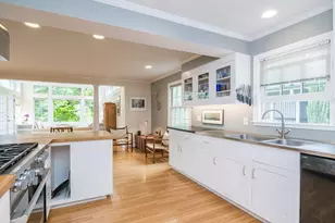 52 Ward Ave, Northampton, MA 01060 - Photo 8