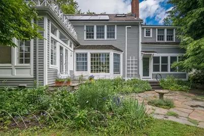 52 Ward Ave, Northampton, MA 01060 - Photo 2