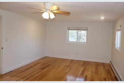 80 Cherry St #1, Gloucester, MA 01930 - Photo 8