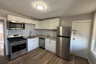 15 Codman Park, Boston, MA 02119 - Photo 2