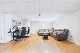 212 Haffards St, Fall River, MA 02723 - Photo 20