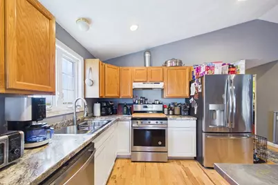 212 Haffards St, Fall River, MA 02723 - Photo 6
