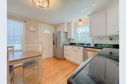 9 Reynolds Rd, Peabody, MA 01960 - Photo 16