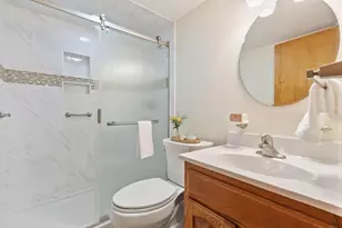 15 Alderbrook Rd, Andover, MA 01810 - Photo 20