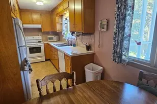 547 Robeson St, Fall River, MA 02720 - Photo 1