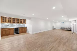 10 Fox Hill Rd, Newton, MA 02459 - Photo 10
