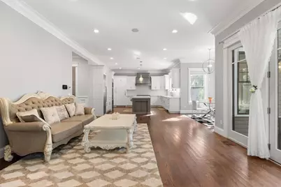 10 Fox Hill Rd, Newton, MA 02459 - Photo 6