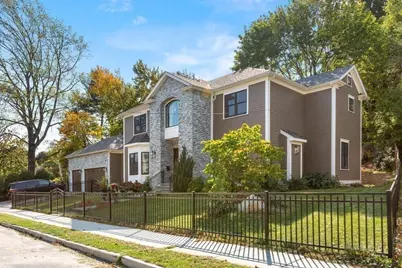 10 Fox Hill Rd, Newton, MA 02459 - Photo 24