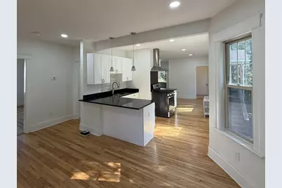 33 Richards St. #2, Worcester, MA 01603 - Photo 4